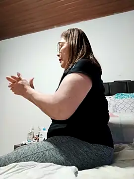 Vicky Rosse online show from March 18, 6:44 pm