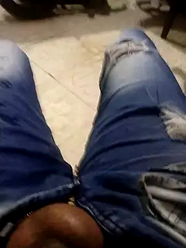 Snapshot of Lachuchaenlacara1988 chatting on January 29, 3:33 am Lachuchaenlacara1988 online show from January 29, 3:33 am