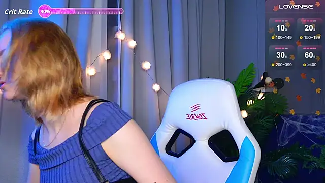 Snapshot of Ramona___ chatting on November 9, 6:12 am Ramona online show from November 9, 6:12 am