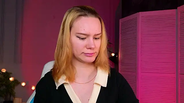 Ramona    online show from March 27, 6:08 am