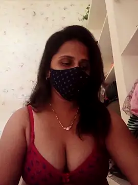 Snapshot of Indiantina chatting on January 3, 9:15 am Indiantina online show from January 3, 9:15 am