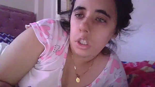 Snapshot of annarose19 chatting on January 27, 10:16 pm annarose19 online show from January 27, 10:16 pm