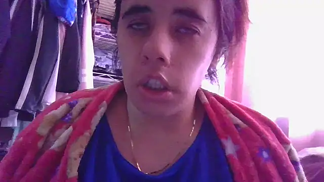 Snapshot of annarose19 chatting on February 13, 9:49 pm annarose19 online show from February 13, 9:49 pm