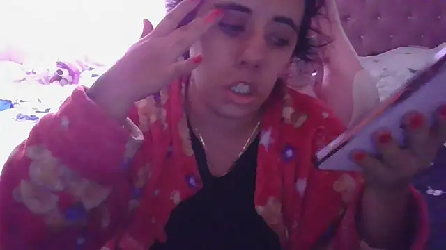 Snapshot of annarose19 chatting on March 7, 8:22 pm annarose19 online show from March 7, 8:22 pm