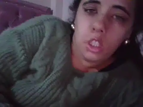 Snapshot of annarose19 chatting on March 17, 11:54 pm annarose19 online show from March 17, 11:54 pm