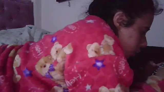 Snapshot of annarose19 chatting on March 19, 11:14 pm annarose19 online show from March 19, 11:14 pm