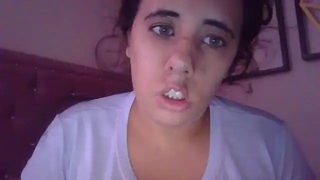 Snapshot of annarose19 chatting on December 5, 7:43 pm annarose19 online show from December 5, 7:43 pm