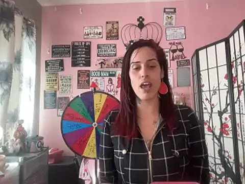 Snapshot of latinacubana chatting on March 12, 4:24 pm latinacubana online show from March 12, 4:24 pm