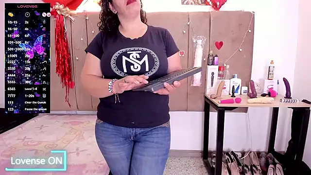 Snapshot of Zaly_mature chatting on October 22, 11:26 pm Zaly mature online show from October 22, 11:26 pm