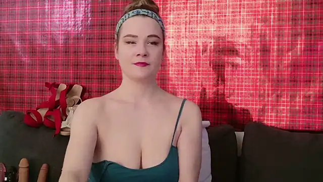 Kellylynn69 online show from March 2, 6:30 pm