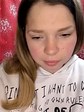 Zuli Kiska online show from March 26, 7:19 pm