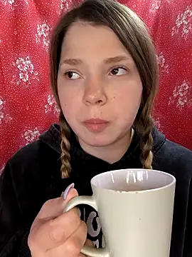 Zuli Kiska online show from March 30, 11:00 am