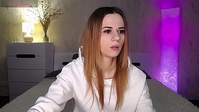 ItsAlisia online show from February 15, 1:38 pm