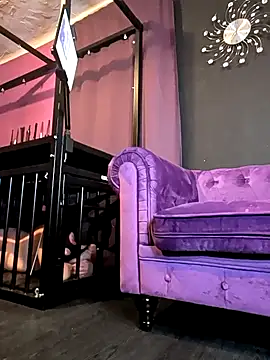 beauty-of-pain online show from April 10, 5:39 pm