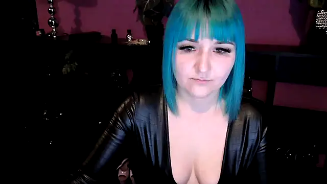 beauty-of-pain online show from April 11, 4:11 pm