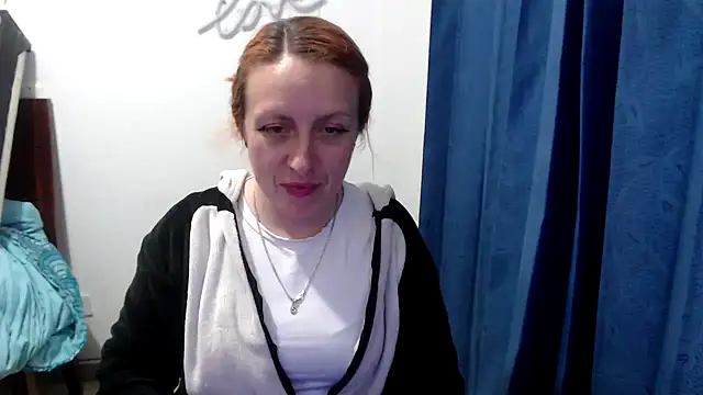 kittykalor09 online show from January 24, 3:54 am