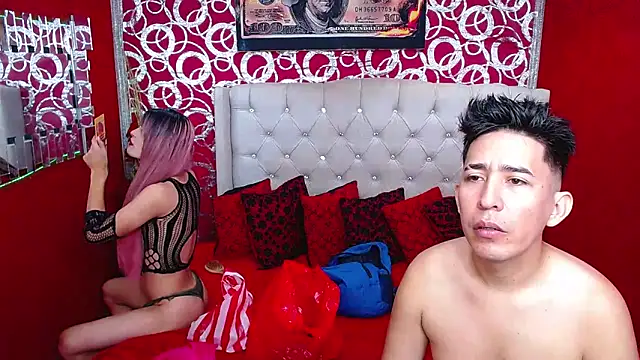 Snapshot of shannentrans chatting on December 21, 1:10 pm shannentrans online show from December 21, 1:10 pm