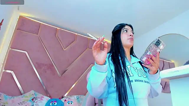 natalia-888 online show from March 14, 10:27 pm