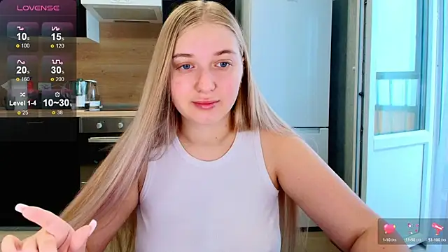 Adr1ana  online show from October 4, 6:44 am