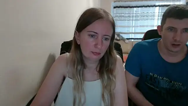 PeterAndJen online show from September 10, 5:35 pm