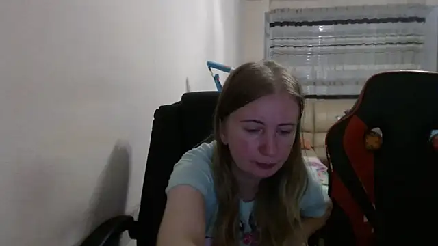 PeterAndJen online show from September 15, 5:35 pm