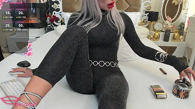 Snapshot of hotgirlsmoking_69xxx chatting on March 15, 3:16 pm hotgirlsmoking 69xxx online show from March 15, 3:16 pm