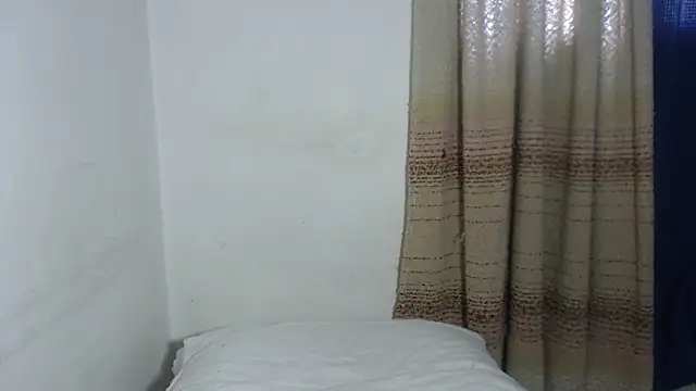 agathamiller01 online show from January 11, 7:52 pm