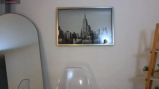 bella  adams online show from January 16, 9:35 am