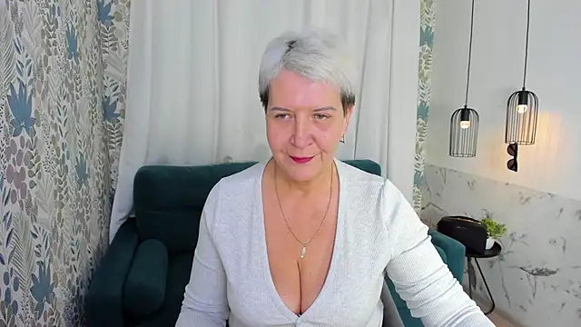 KathySunn online show from April 13, 2:00 pm