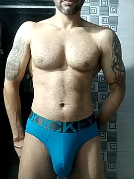 Snapshot of nihalxxx3 chatting on February 5, 7:10 pm nihalxxx3 online show from February 5, 7:10 pm