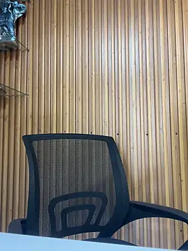 Ambar pe  online show from April 11, 4:44 pm