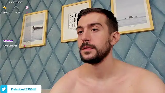 Snapshot of Dylan_Best chatting on July 9, 10:58 pm Dylan Best online show from July 9, 10:58 pm