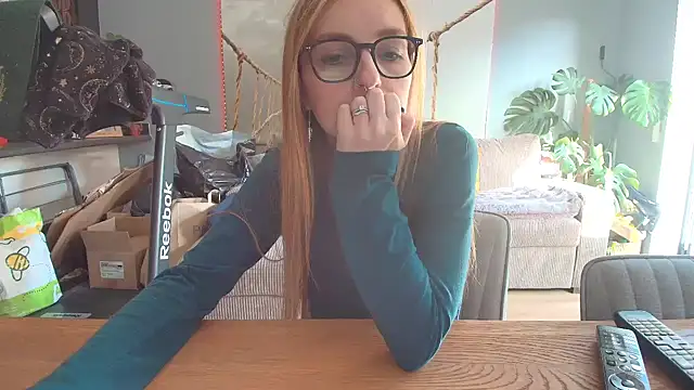 short sweetpea online show from October 4, 2:37 pm