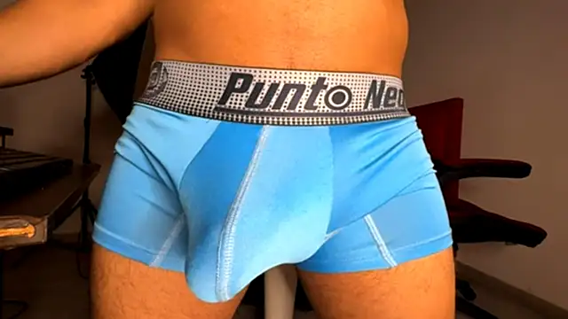 jordylatin20 online show from September 10, 11:05 pm