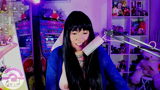 Snapshot of meda_kawaii_ chatting on January 18, 1:52 am meda kawaii online show from January 18, 1:52 am