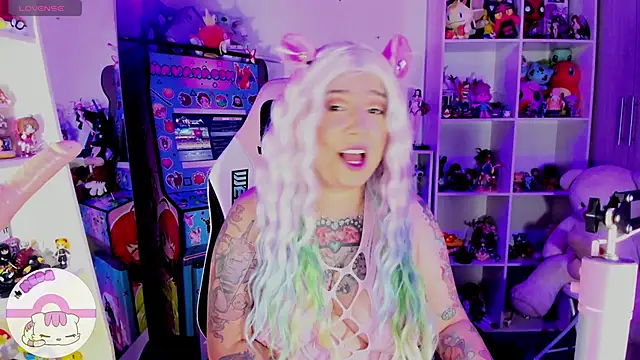 Snapshot of meda_kawaii_ chatting on January 19, 12:49 am meda kawaii online show from January 19, 12:49 am