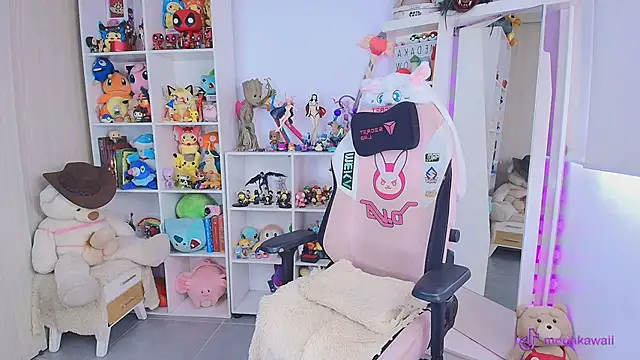 Snapshot of meda_kawaii_ chatting on November 23, 3:01 pm meda kawaii online show from November 23, 3:01 pm