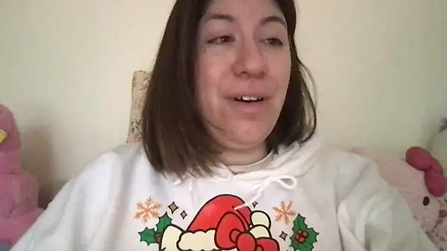 Snapshot of HYPHYtype chatting on November 20, 8:41 pm HYPHYtype online show from November 20, 8:41 pm