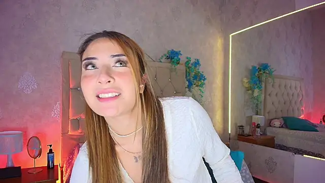 nini love01 online show from October 11, 4:12 am