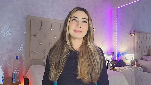 nini love01 online show from March 10, 4:06 am