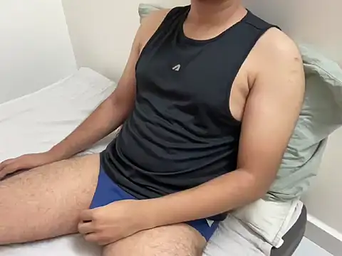 Snapshot of Arjun78877 chatting on October 18, 11:11 am Arjun78877 online show from October 18, 11:11 am