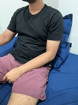 Snapshot of Arjun78877 chatting on December 16, 6:24 pm Arjun78877 online show from December 16, 6:24 pm