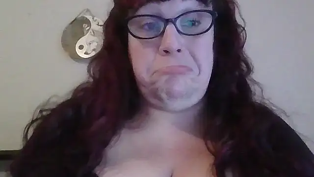 GothyBaby online show from December 2, 7:05 pm