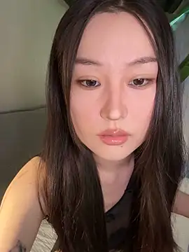 Snapshot of sphynx-_- chatting on September 10, 1:33 pm sphynx- - online show from September 10, 1:33 pm