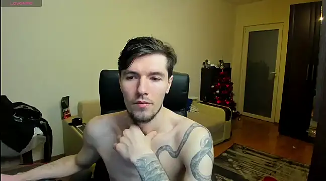 awesomejustin online show from December 17, 9:05 pm