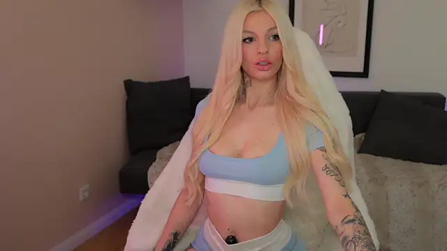 KairaKampen online show from March 31, 6:41 pm