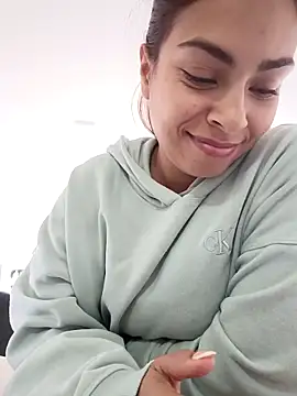 Snapshot of Ivanna2 chatting on October 15, 3:01 pm Ivanna2 online show from October 15, 3:01 pm