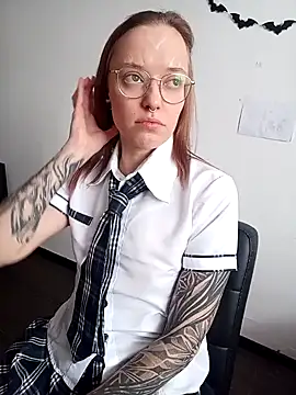 Snapshot of Aelita_bb chatting on February 13, 11:17 am Aelita bb online show from February 13, 11:17 am