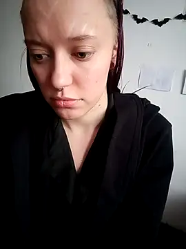 Snapshot of Aelita_bb chatting on March 1, 12:34 pm Aelita bb online show from March 1, 12:34 pm