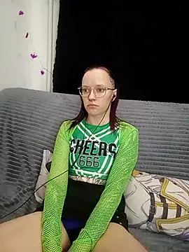 Snapshot of Aelita_bb chatting on March 3, 6:55 pm Aelita bb online show from March 3, 6:55 pm